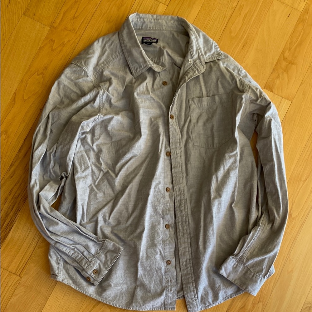 Patagonia Gray Button-Up Shirt